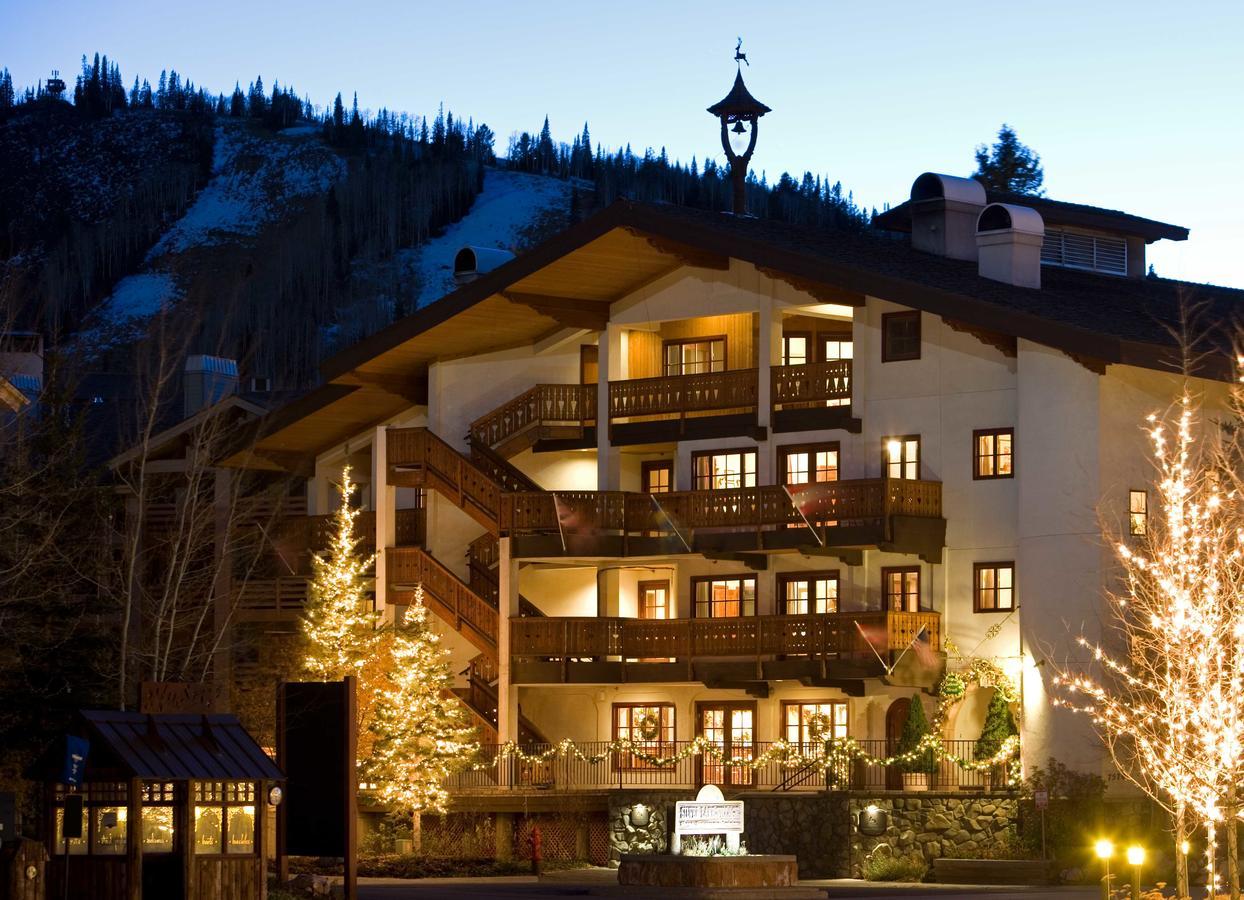 Goldener Hirsch Hotel Парк Сити Екстериор снимка