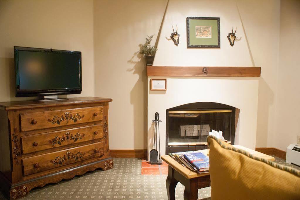 Goldener Hirsch Hotel Парк Сити Екстериор снимка